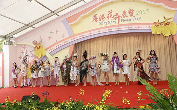 「25周年銀禧紀念花藝表演」 - 世界花卉協會(香港分會)會員