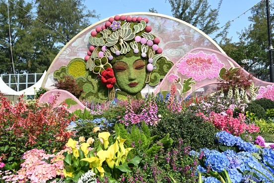 Beijing Municipal Administration Centre of Parks China National Botanical Garden <Peking Beauty
