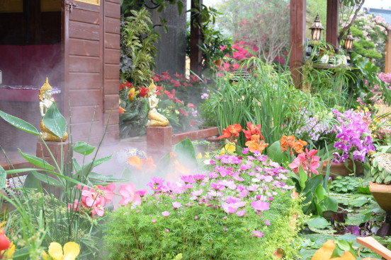 Second Prize: Tuen Mun District <A Leisurely Thai Ambience>