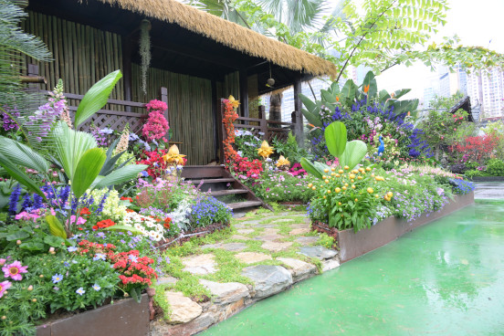 Third Prize: North District <A House Deep in Forest>