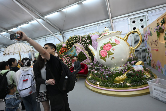 A Giant Teapot in a Lilliputian World